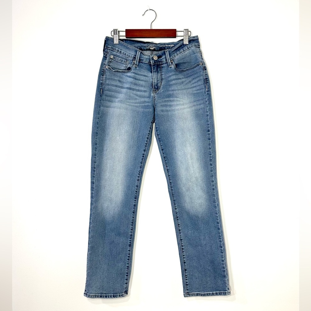 Signature Levi Strauss gold Curvy-Straight Jean